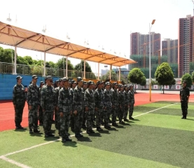 益眾公司組織開(kāi)展2022年干部職工軍訓活動(dòng)